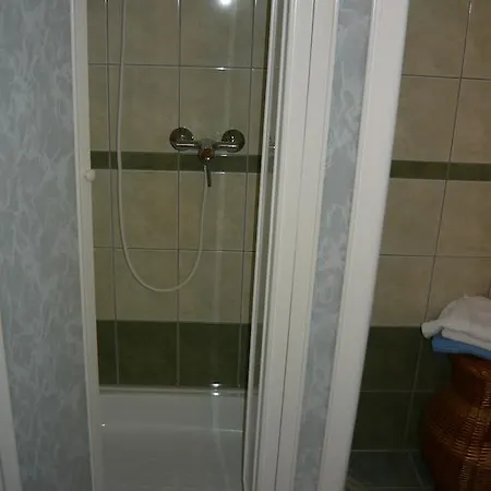 Kaman Vendeghaz Apartament Alsópáhok