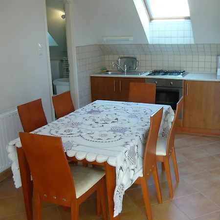Apartament Kaman Vendeghaz
